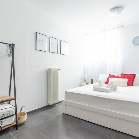 Modern Studio Near Downtown Iraklio Exterior foto